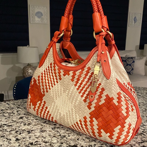 🎉HP✨NEW✨Cole Haan✨NWT!✨Genevieve RARE! Woven Leather Diamond Weave Triangle Bag - Picture 3 of 11
